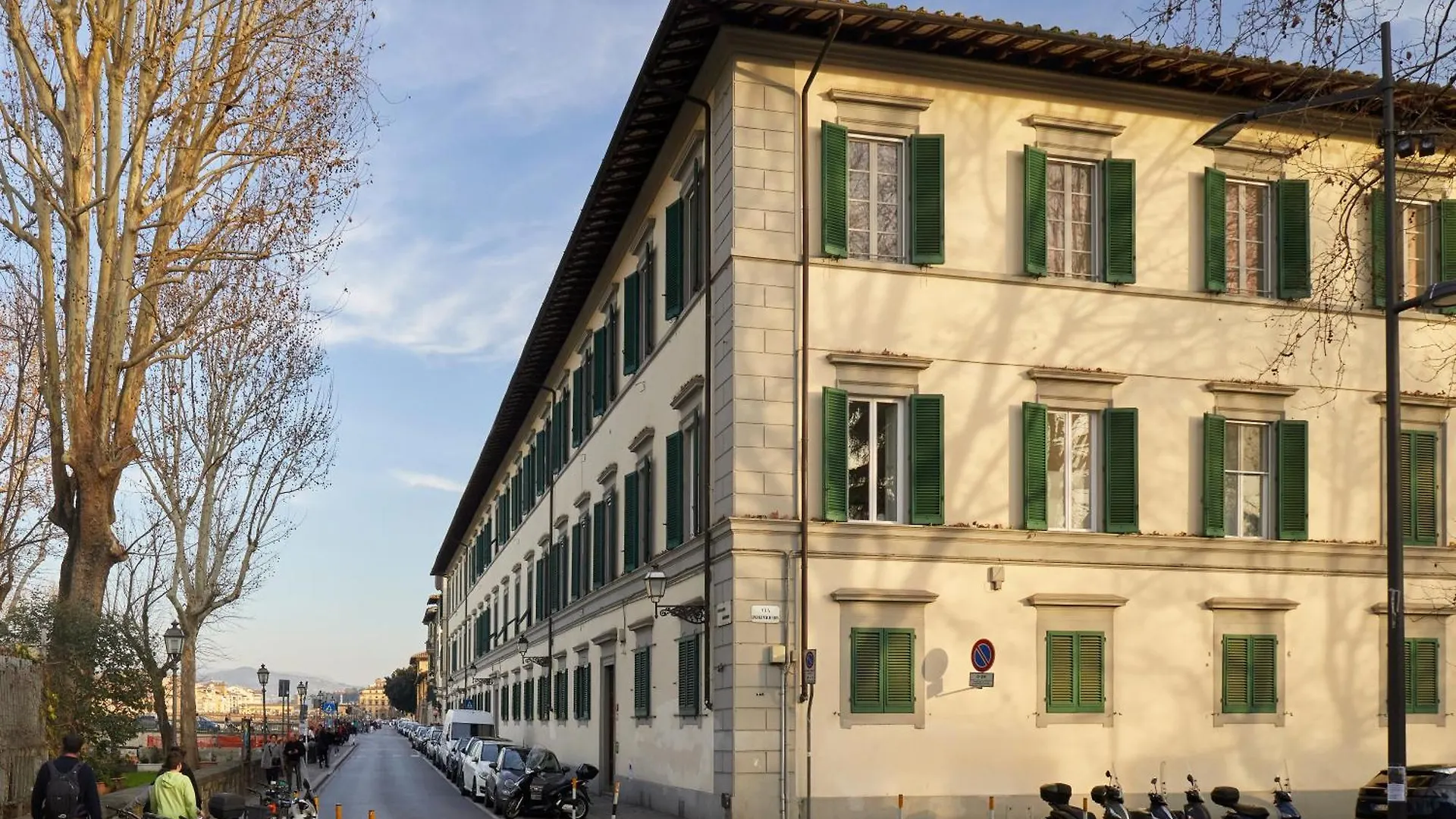 Lungarno Marvelous Apartment With Private Parking Florence