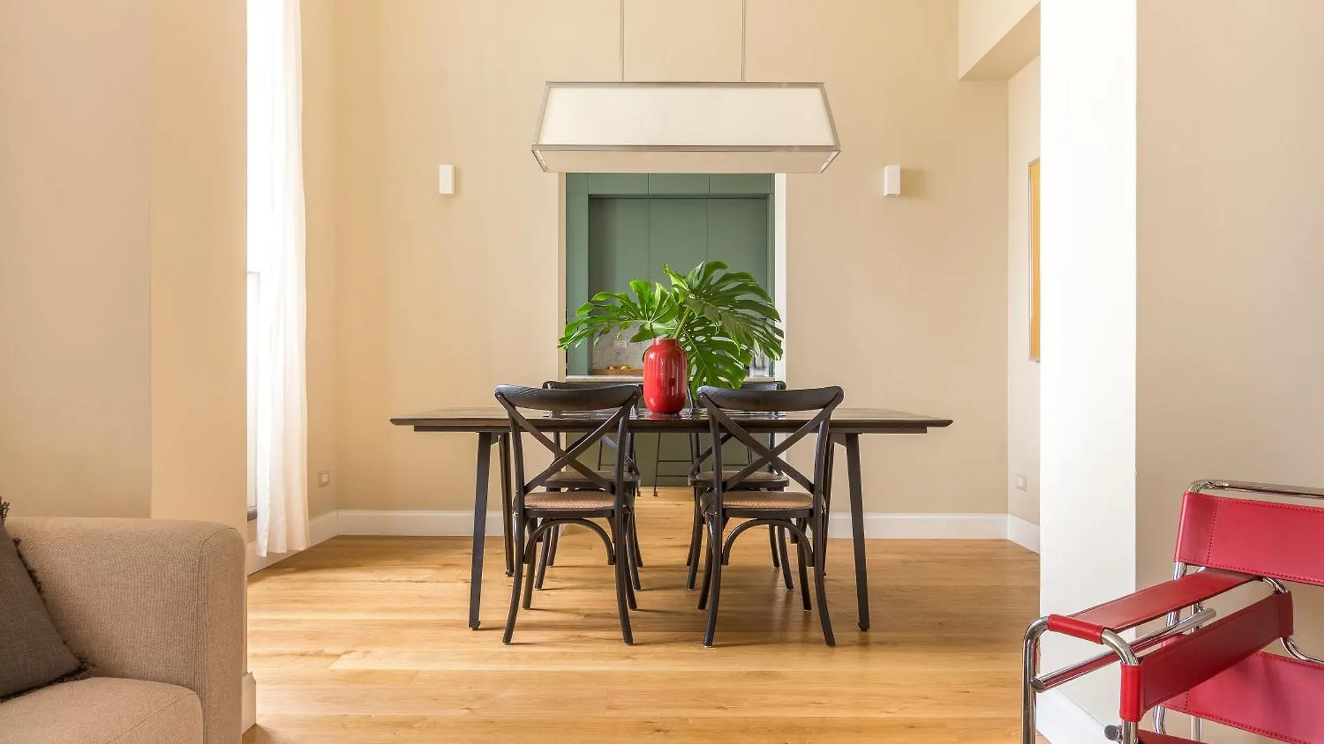 Lungarno Marvelous Apartment With Private Parking Florence